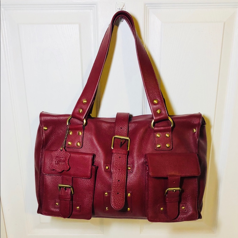Excellent condition Bloomingdales Leather Bag 👜